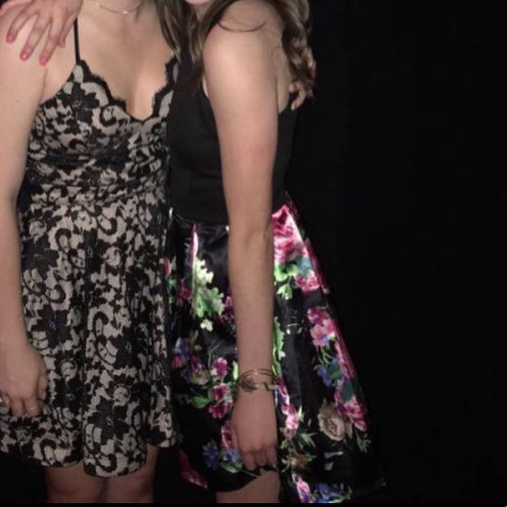 Formal/Prom/homecoming/wedding guest dress
